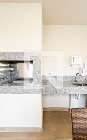 Apartamento para alugar com 47m², 2 quartos e sem vaga Apartamento para alugar com 47m², 2 quartos e sem vagaChurrasqueira