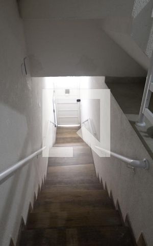 Studio para alugar com 25m², 1 quarto e sem vagaEscada de Acesso