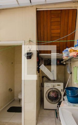 Casa à venda com 125m², 3 quartos e 2 vagasÁrea de Serviço