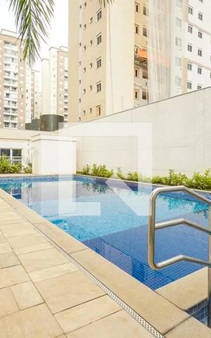 Apartamento à venda com 75m², 3 quartos e 1 vagaÁrea comum - Piscina