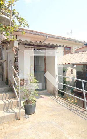 Casa à venda com 480m², 2 quartos e sem vagaQuintal