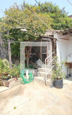 Casa à venda com 480m², 2 quartos e sem vagaQuintal