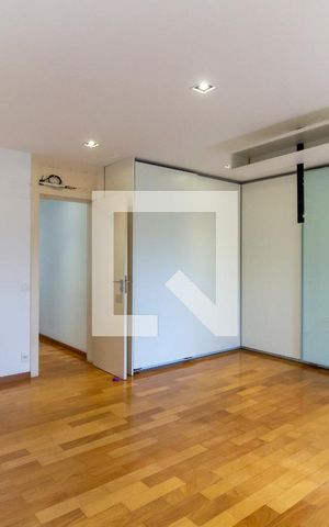 Apartamento à venda com 290m², 4 quartos e 4 vagasQuarto 1 - Suíte