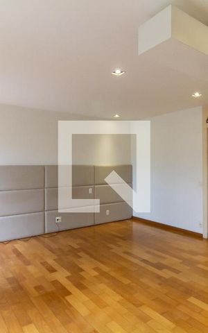 Apartamento à venda com 290m², 4 quartos e 4 vagasQuarto 1 - Suíte