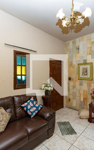 Casa à venda com 297m², 5 quartos e 1 vaga Casa à venda com 297m², 5 quartos e 1 vagaSala 1