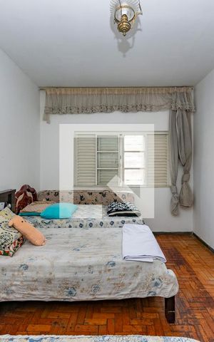 Casa à venda com 297m², 5 quartos e 1 vaga Casa à venda com 297m², 5 quartos e 1 vagaQuarto 4