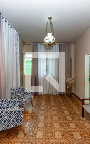 Casa à venda com 297m², 5 quartos e 1 vaga Casa à venda com 297m², 5 quartos e 1 vagaSala 2
