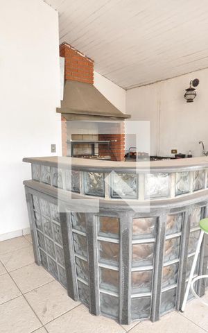 Casa à venda com 454m², 4 quartos e 2 vagasChurrasqueira