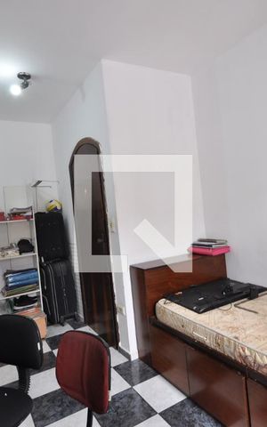 Casa à venda com 454m², 4 quartos e 2 vagasQuarto 2