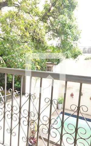 Casa à venda com 454m², 4 quartos e 2 vagasSacada da Suíte Master