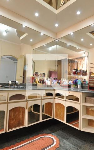 Casa à venda com 454m², 4 quartos e 2 vagasBanheiro da Suíte Master