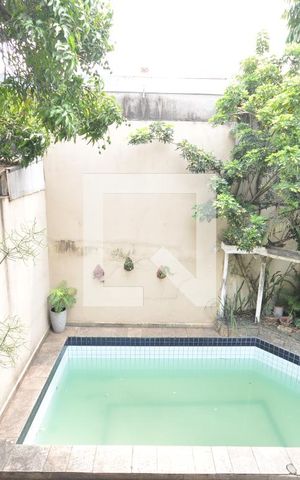 Casa à venda com 454m², 4 quartos e 2 vagasVista da Suíte Master