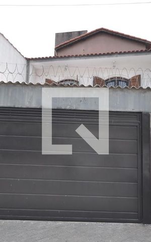Casa à venda com 454m², 4 quartos e 2 vagasFachada