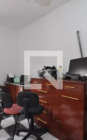 Casa à venda com 454m², 4 quartos e 2 vagasQuarto 2