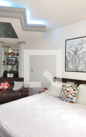 Casa à venda com 454m², 4 quartos e 2 vagasSuíte Master