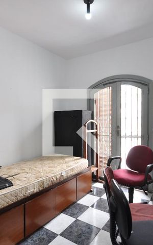Casa à venda com 454m², 4 quartos e 2 vagasQuarto 2