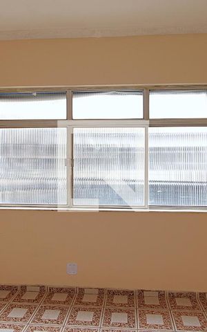 Casa à venda com 130m², 4 quartos e sem vagaSala