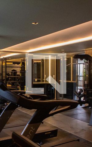 Apartamento à venda com 125m², 2 quartos e 2 vagas Apartamento à venda com 125m², 2 quartos e 2 vagasÁREA COMUM - ACADEMIA