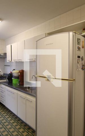 Apartamento para alugar com 110m², 3 quartos e 1 vagaCozinha