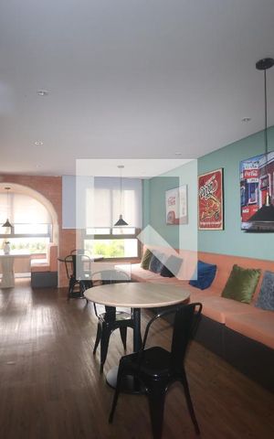 Studio à venda com 25m², 1 quarto e sem vagaÁrea comum - Salão de festas
