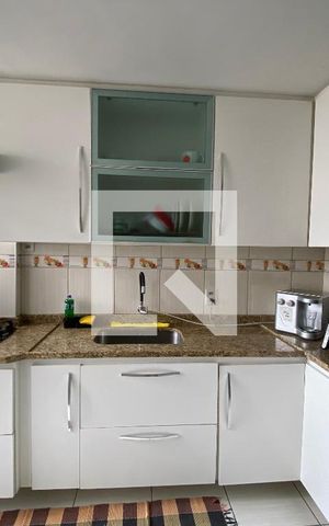 Apartamento à venda com 84m², 3 quartos e 1 vaga Apartamento à venda com 84m², 3 quartos e 1 vagaCozinha e Área de Serviço