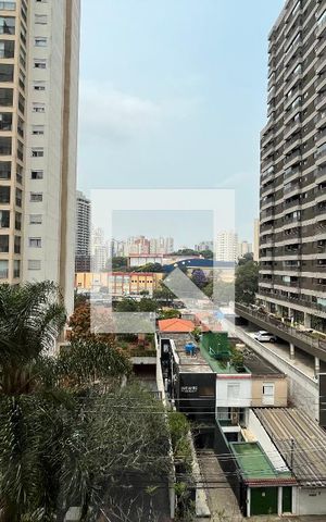 Apartamento à venda com 105m², 3 quartos e 2 vagas Apartamento à venda com 105m², 3 quartos e 2 vagasVista da Varanda