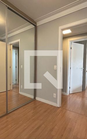 Apartamento à venda com 105m², 3 quartos e 2 vagas Apartamento à venda com 105m², 3 quartos e 2 vagasSuíte