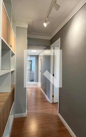 Apartamento à venda com 105m², 3 quartos e 2 vagas Apartamento à venda com 105m², 3 quartos e 2 vagasCorredor