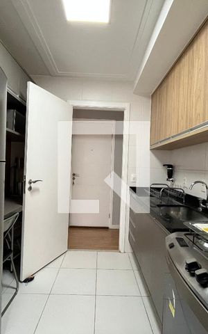 Apartamento à venda com 105m², 3 quartos e 2 vagas Apartamento à venda com 105m², 3 quartos e 2 vagasCozinha