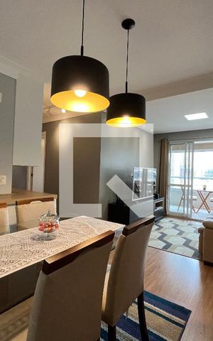 Apartamento à venda com 105m², 3 quartos e 2 vagas Apartamento à venda com 105m², 3 quartos e 2 vagasSala