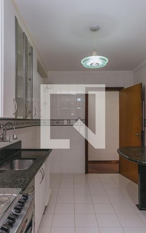 Apartamento para alugar com 105m², 3 quartos e 2 vagasCozinha