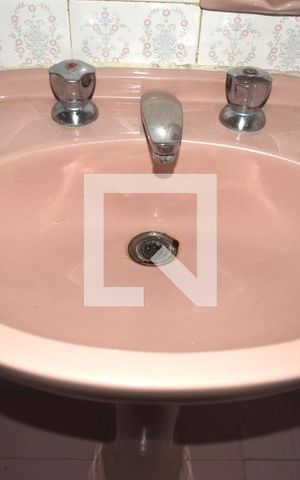 Apartamento à venda com 101m², 3 quartos e 1 vagaBanheiro social