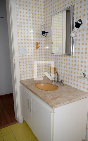Apartamento à venda com 101m², 3 quartos e 1 vagaBanheiro Suíte