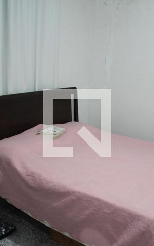 Casa à venda com 100m², 2 quartos e 4 vagasQuarto 1