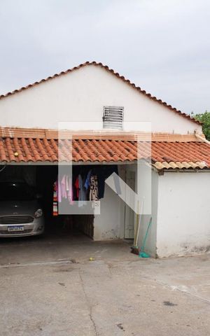 Casa à venda com 100m², 2 quartos e 4 vagasQuintal