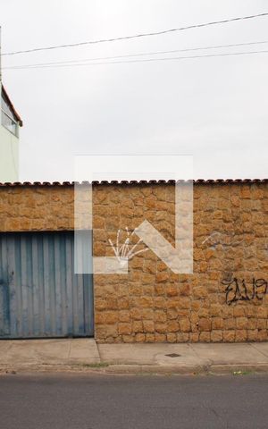 Casa à venda com 100m², 2 quartos e 4 vagasFachada