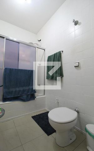 Casa à venda com 120m², 3 quartos e 4 vagasBanheiro Social