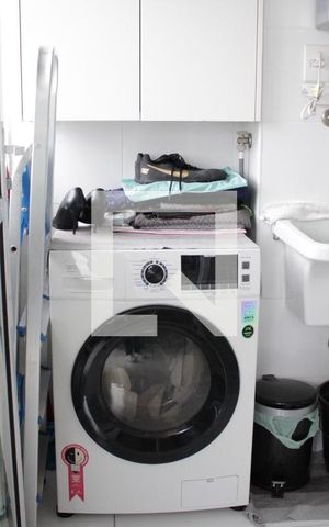Apartamento à venda com 57m², 2 quartos e 1 vagaÁrea de Serviço