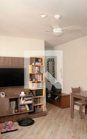 Apartamento para alugar com 71m², 2 quartos e sem vagaSala