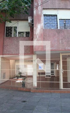 Apartamento para alugar com 71m², 2 quartos e sem vagaFachada