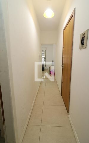 Apartamento à venda com 57m², 1 quarto e sem vaga Apartamento à venda com 57m², 1 quarto e sem vagaCorredor