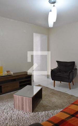 Casa à venda com 150m², 3 quartos e 2 vagasSala