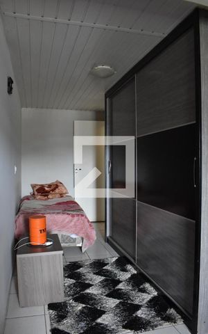Casa à venda com 150m², 3 quartos e 2 vagasQuarto 