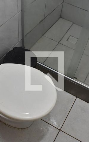 Casa à venda com 150m², 3 quartos e 2 vagasBanheiro social