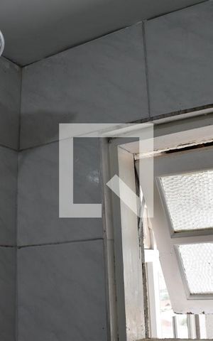 Casa à venda com 150m², 3 quartos e 2 vagasBanheiro social