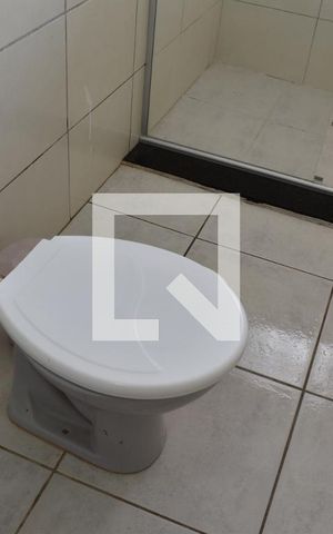 Casa à venda com 150m², 3 quartos e 2 vagasBanheiro da Suíte