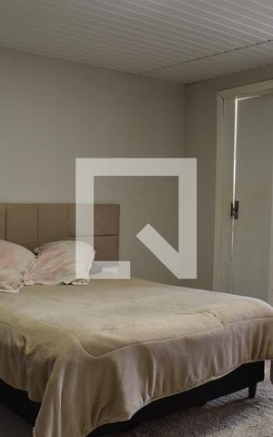 Casa à venda com 150m², 3 quartos e 2 vagasSuíte