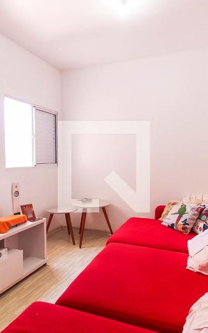 Casa à venda com 349m², 3 quartos e 2 vagas Casa à venda com 349m², 3 quartos e 2 vagasQuarto 1 - Suíte