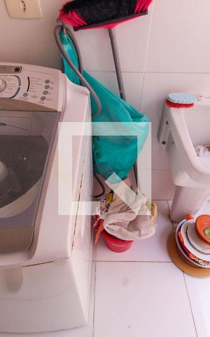 Casa à venda com 349m², 3 quartos e 2 vagas Casa à venda com 349m², 3 quartos e 2 vagasÁrea de Serviço