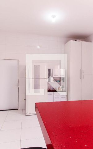 Casa à venda com 349m², 3 quartos e 2 vagas Casa à venda com 349m², 3 quartos e 2 vagasCozinha